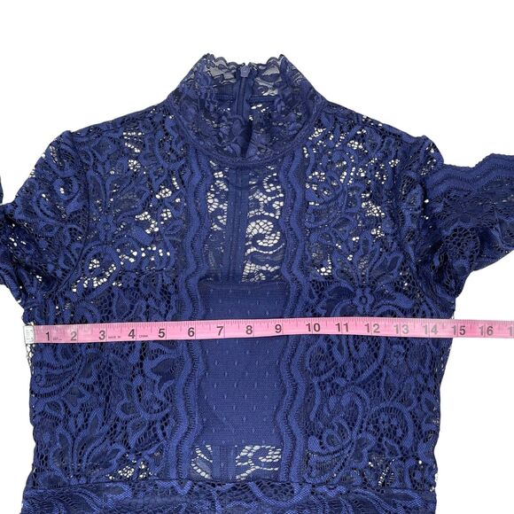 Express Women's Sheath Dress Size 4 Navy Blue Floral Lace Mock Neck Short Sleeve - Picture 8 of 12